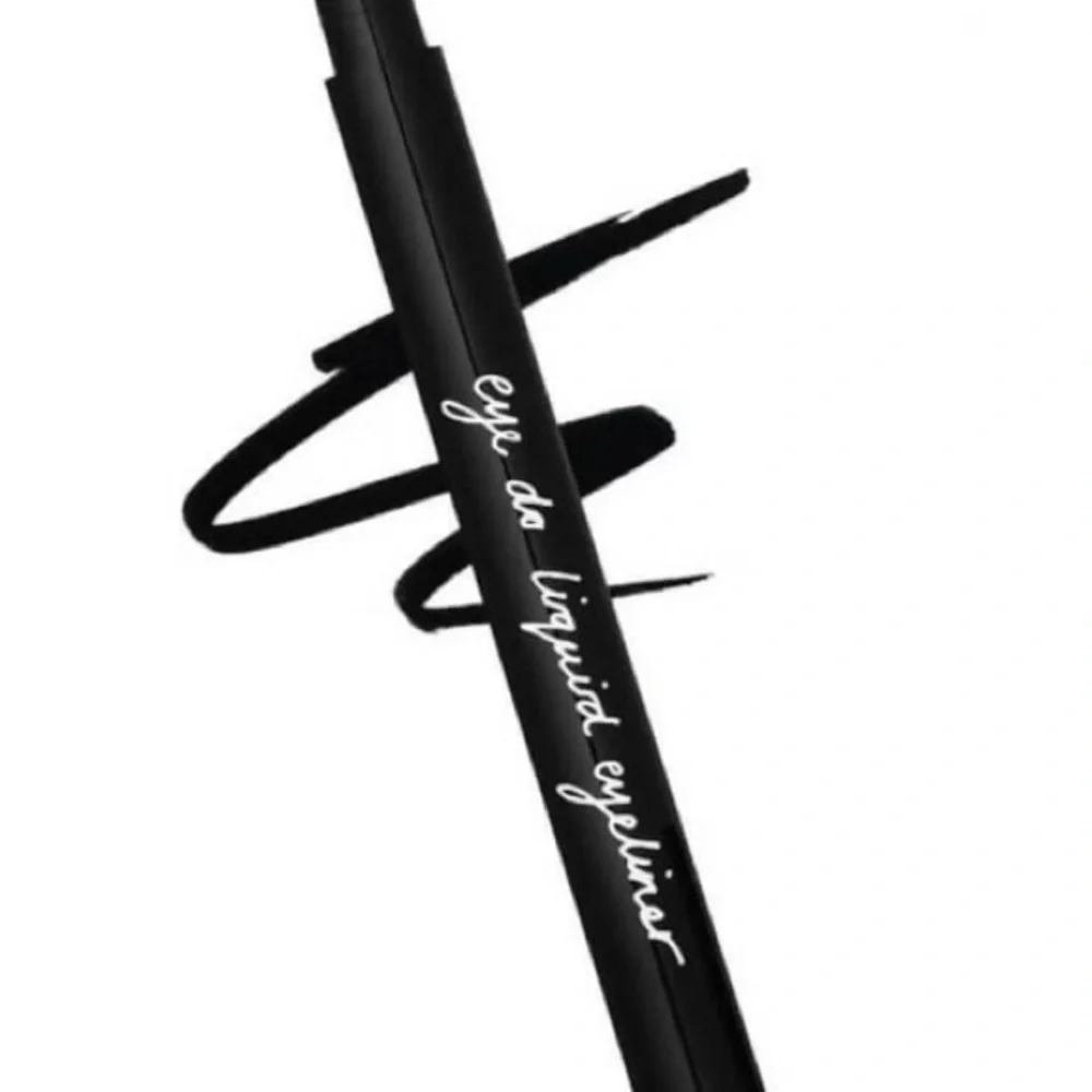 Eyeko London Eye Do Liquid Black Eyeliner .07 oz makeup New Line & Enhance